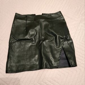 Black pleather mini skirt